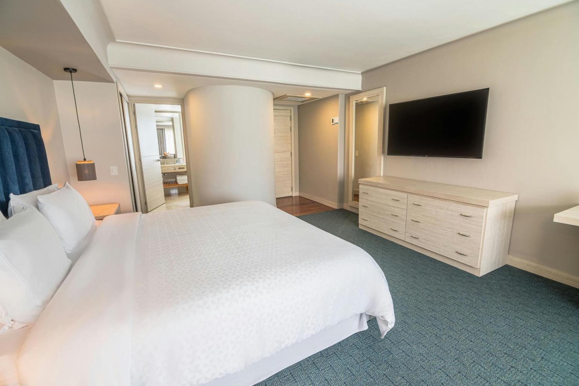 Four Points By Sheraton 4*